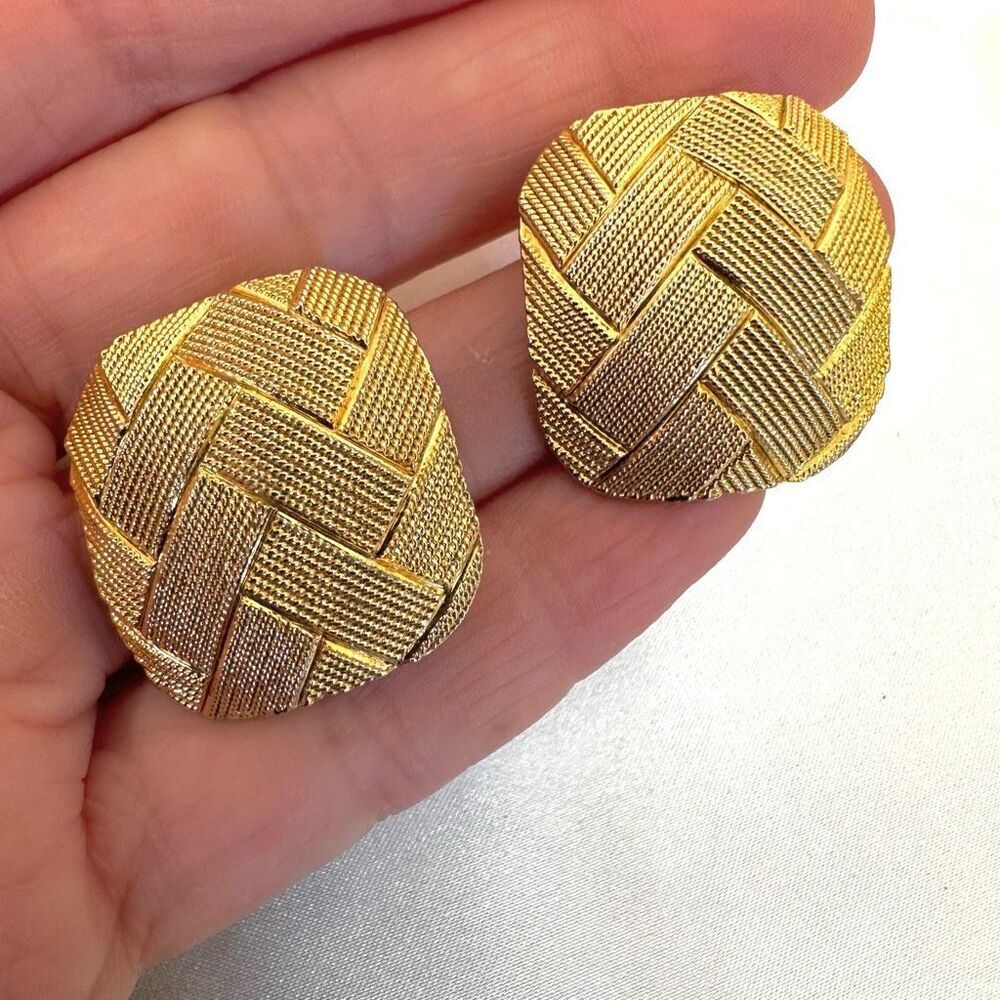 Gold tone square vintage clip on earrings